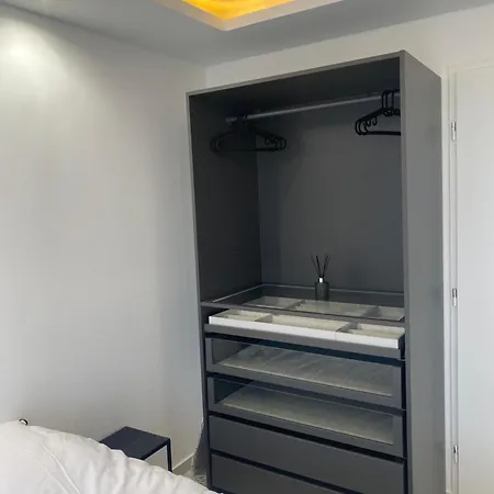 Cosy Avec Piscine * 올라이율스